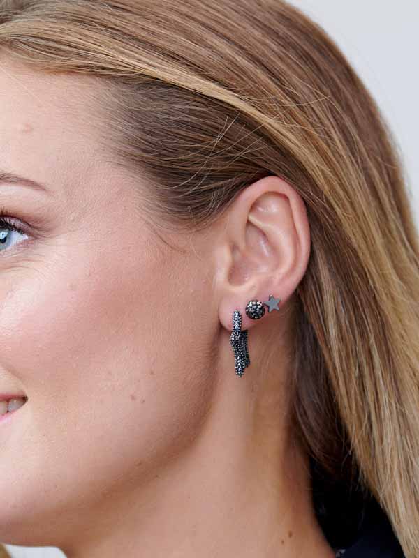 Star Earring Black